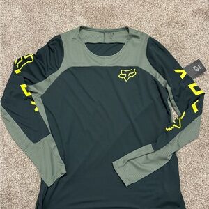 Fox Men's Long Sleeve Shirt in Green and Yellow